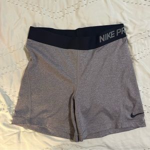 Nike Pro Spandex, Women’s Large, Grey and black